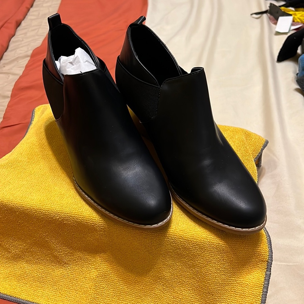 Ankle boots